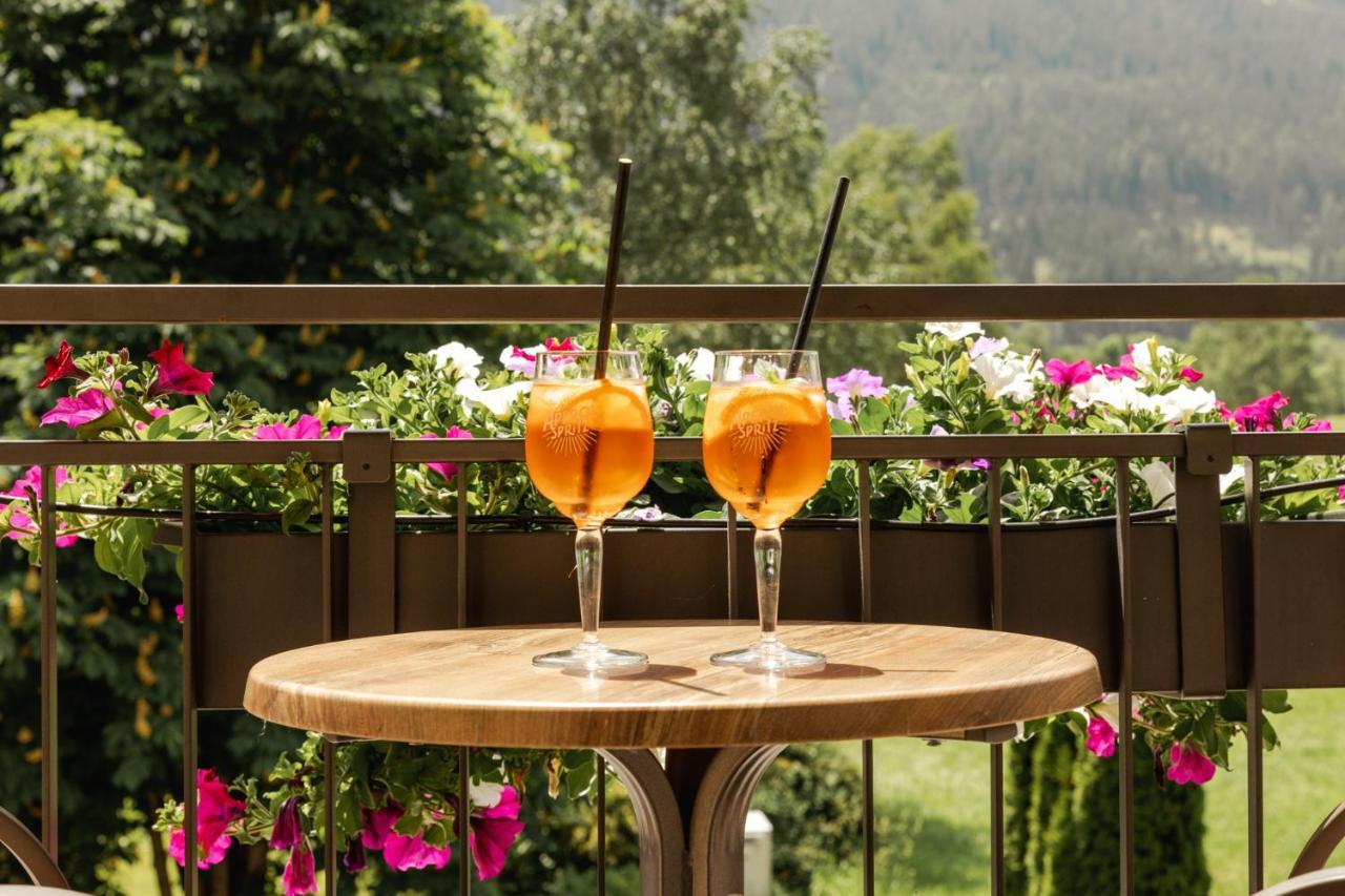 Landhotel Stofflerwirt Санкт-Міхель-ім-Лунгау Екстер'єр фото