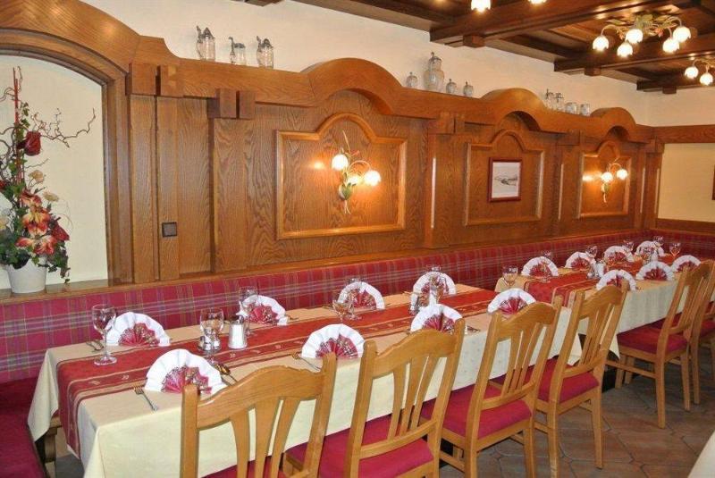 Landhotel Stofflerwirt Санкт-Міхель-ім-Лунгау Екстер'єр фото