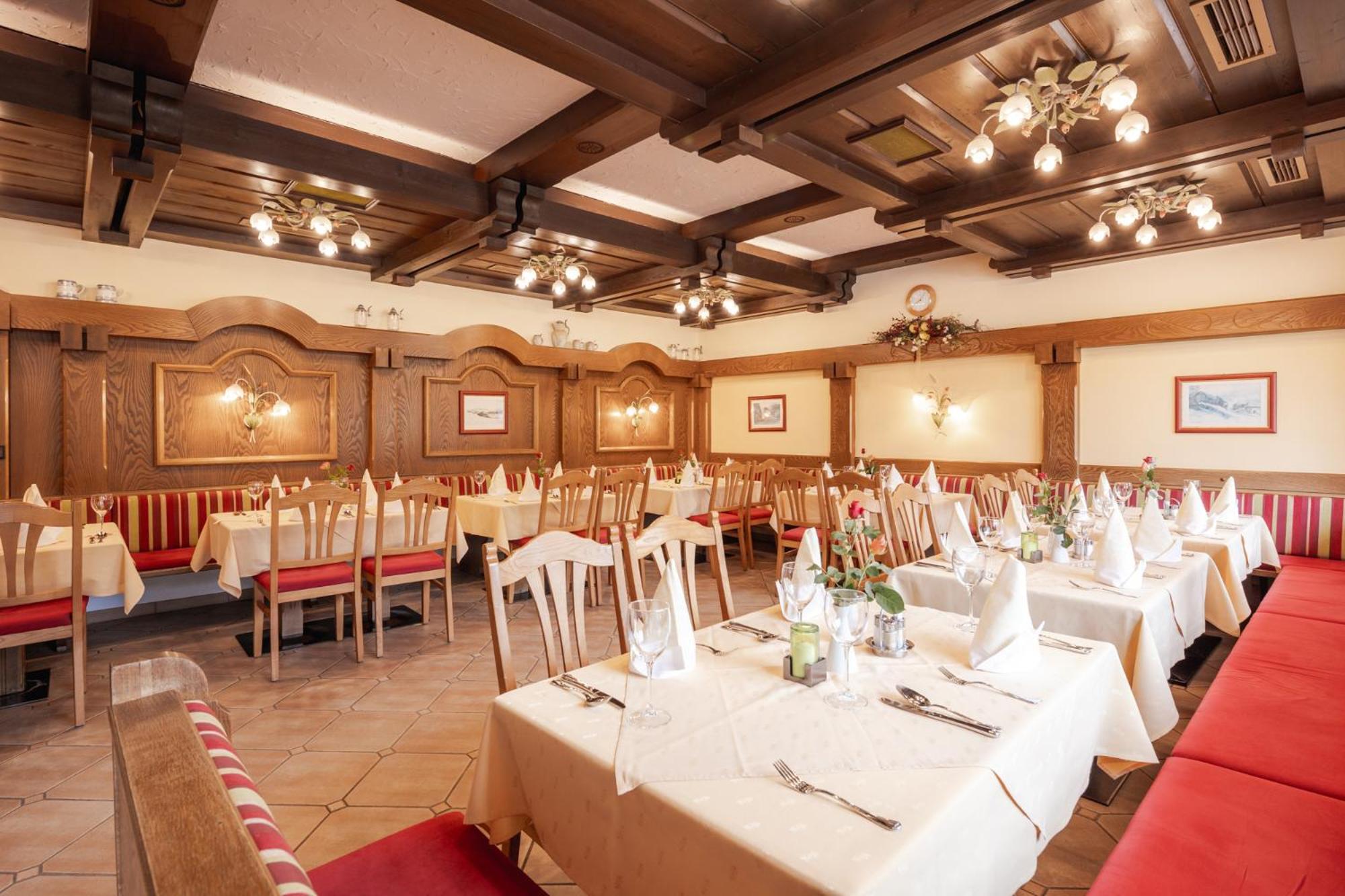 Landhotel Stofflerwirt Санкт-Міхель-ім-Лунгау Екстер'єр фото