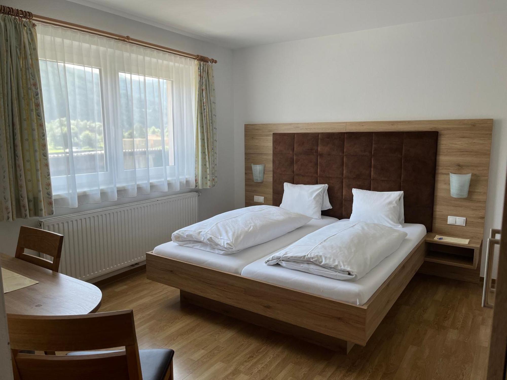 Landhotel Stofflerwirt Санкт-Міхель-ім-Лунгау Екстер'єр фото