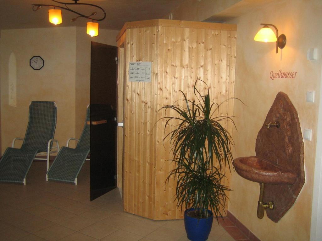 Landhotel Stofflerwirt Санкт-Міхель-ім-Лунгау Екстер'єр фото